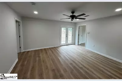 108 Oaklawn Drive, Laurens, SC 29360 - Photo 15