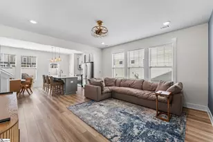 61 Mardale Ln, Greenville, SC 29609 - Photo 5