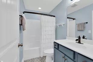 102 Hollingsworth Dr, Greenville, SC 29607 - Photo 27