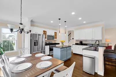 102 Hollingsworth Drive, Greenville, SC 29607 - Photo 9