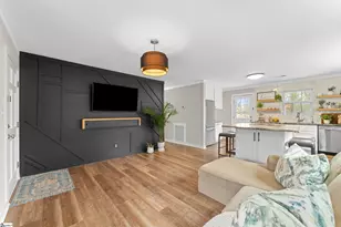 559 Stockton Rd, Fountain Inn, SC 29644 - Photo 9