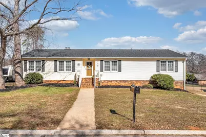 145 Oak Park Drive, Mauldin, SC 29662 - Photo 1