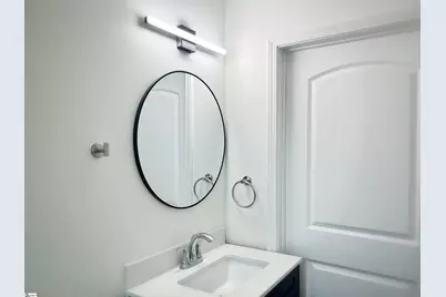 208 B Collins Avenue, Spartanburg, SC 29306 - Photo 17