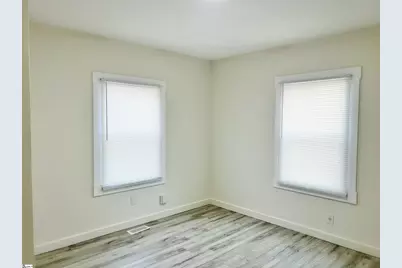 208 B Collins Avenue, Spartanburg, SC 29306 - Photo 23