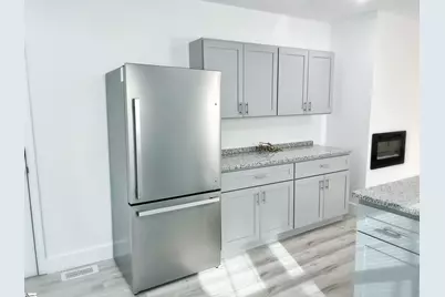 208 B Collins Avenue, Spartanburg, SC 29306 - Photo 13