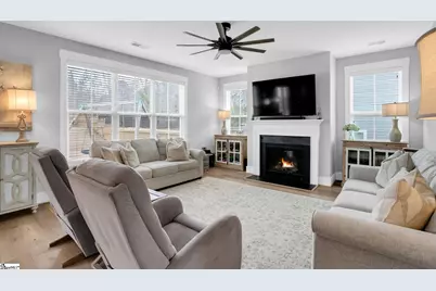 204 Noble Street, Greer, SC 29651 - Photo 9