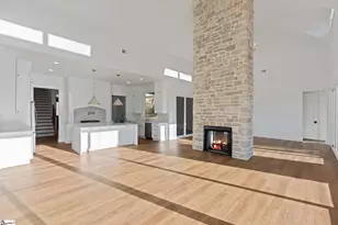 541 E Airport Rd, Greer, SC 29651 - Photo 5