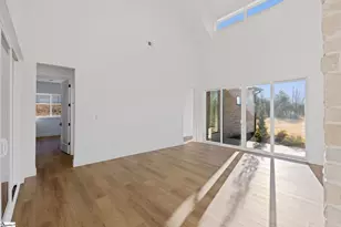 541 E Airport Rd, Greer, SC 29651 - Photo 7