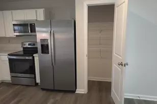 200 Harvest Hl Ln, Greenville, SC 29605 - Photo 5