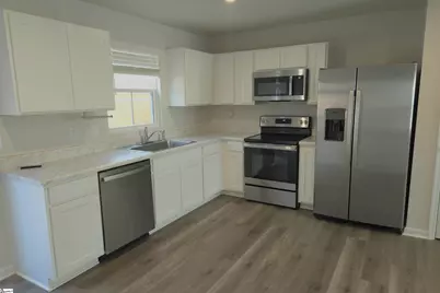 200 Harvest Hill Lane, Greenville, SC 29605 - Photo 3