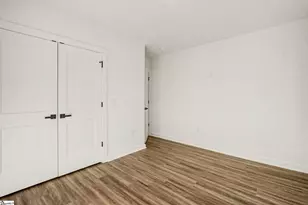 202 Pine St, Easley, SC 29640 - Photo 25