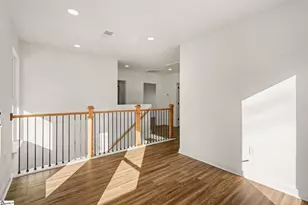 202 Pine St, Easley, SC 29640 - Photo 19