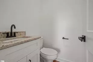 202 Pine St, Easley, SC 29640 - Photo 11