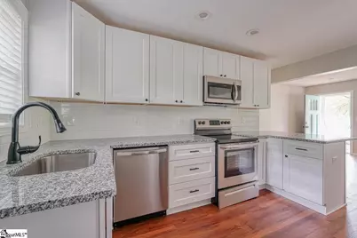 32 Bagwell Circle, Greenville, SC 29605 - Photo 7