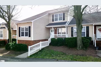 40 Wood Pointe Drive Unit #17, Greenville, SC 29615 - Photo 3