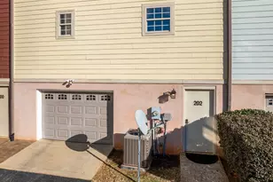 202 S Memminger St, Greenville, SC 29601 - Photo 35