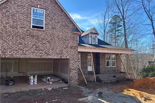 405 Woodduck Dr, Seneca, SC 29678 - Photo 3