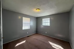 106 Nevada St, Spartanburg, SC 29306 - Photo 11