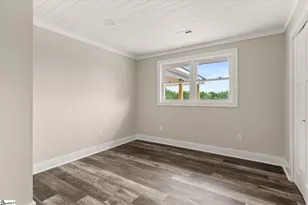 101 Fairview Dr, Greenville, SC 29609 - Photo 27