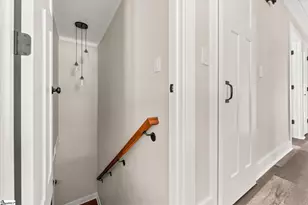 101 Fairview Dr, Greenville, SC 29609 - Photo 33