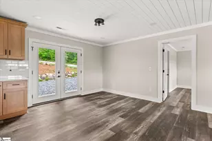 101 Fairview Dr, Greenville, SC 29609 - Photo 13