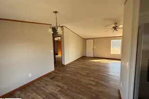 253 Perry Rd, Greer, SC 29651 - Photo 3