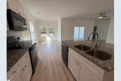 206 Essex Drive, Clinton, SC 29325 - Photo 5