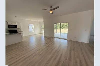 206 Essex Drive, Clinton, SC 29325 - Photo 3