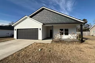 206 Essex Dr, Clinton, SC 29325 - Photo 1