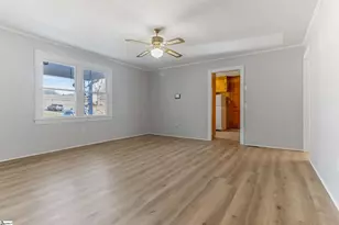 426 Meadowbrook Ave, Woodruff, SC 29388 - Photo 5