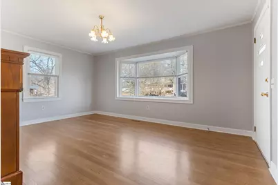 426 Meadowbrook Avenue, Woodruff, SC 29388 - Photo 5
