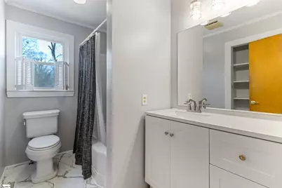 426 Meadowbrook Avenue, Woodruff, SC 29388 - Photo 17