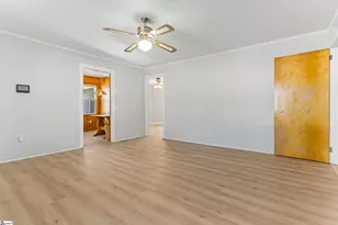 426 Meadowbrook Ave, Woodruff, SC 29388 - Photo 11