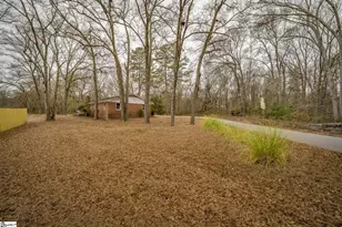 17 Riverview Cir, Greenville, SC 29611 - Photo 3