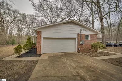 17 Riverview Circle, Greenville, SC 29611 - Photo 5