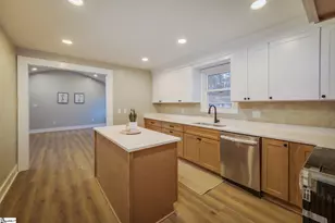 17 Riverview Cir, Greenville, SC 29611 - Photo 13