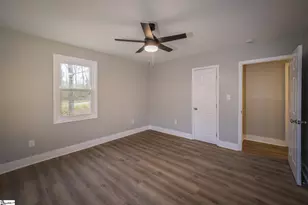 17 Riverview Cir, Greenville, SC 29611 - Photo 21