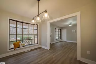 17 Riverview Cir, Greenville, SC 29611 - Photo 9