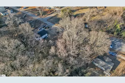 210 Wilson Street, Greer, SC 29651 - Photo 7