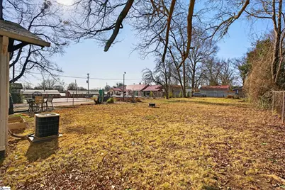 121 Holland Street, Gaffney, SC 29341 - Photo 27