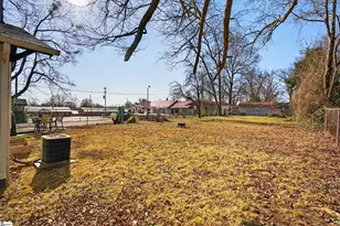 121 Holland St, Gaffney, SC 29341 - Photo 27