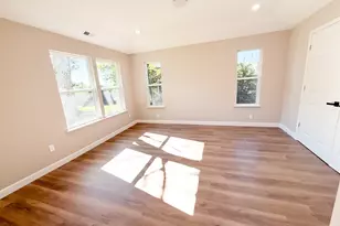 4 Thrift St, Greenville, SC 29609 - Photo 15