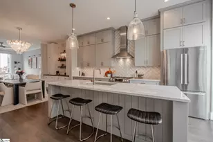 611 N Main St, Greenville, SC 29601 - Photo 11