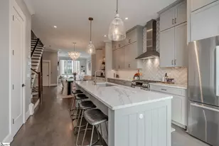 611 N Main St, Greenville, SC 29601 - Photo 11