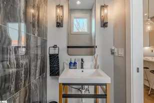 611 N Main St, Greenville, SC 29601 - Photo 33