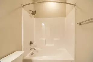 124 Woodland Dr, Greenville, SC 29617 - Photo 21