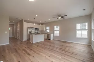 124 Woodland Dr, Greenville, SC 29617 - Photo 5