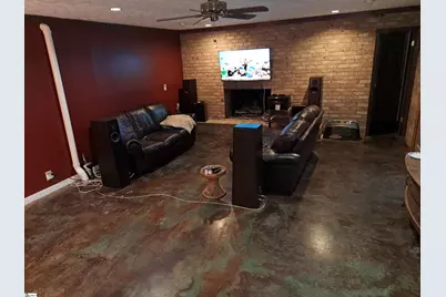 1923 Fairview Road, Fountain Inn, SC 29644 - Photo 3