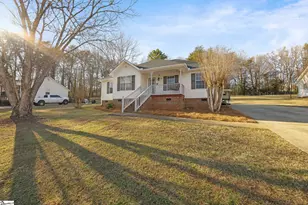 111 Logan Ln, Easley, SC 29640 - Photo 23