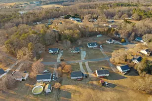 111 Logan Ln, Easley, SC 29640 - Photo 29